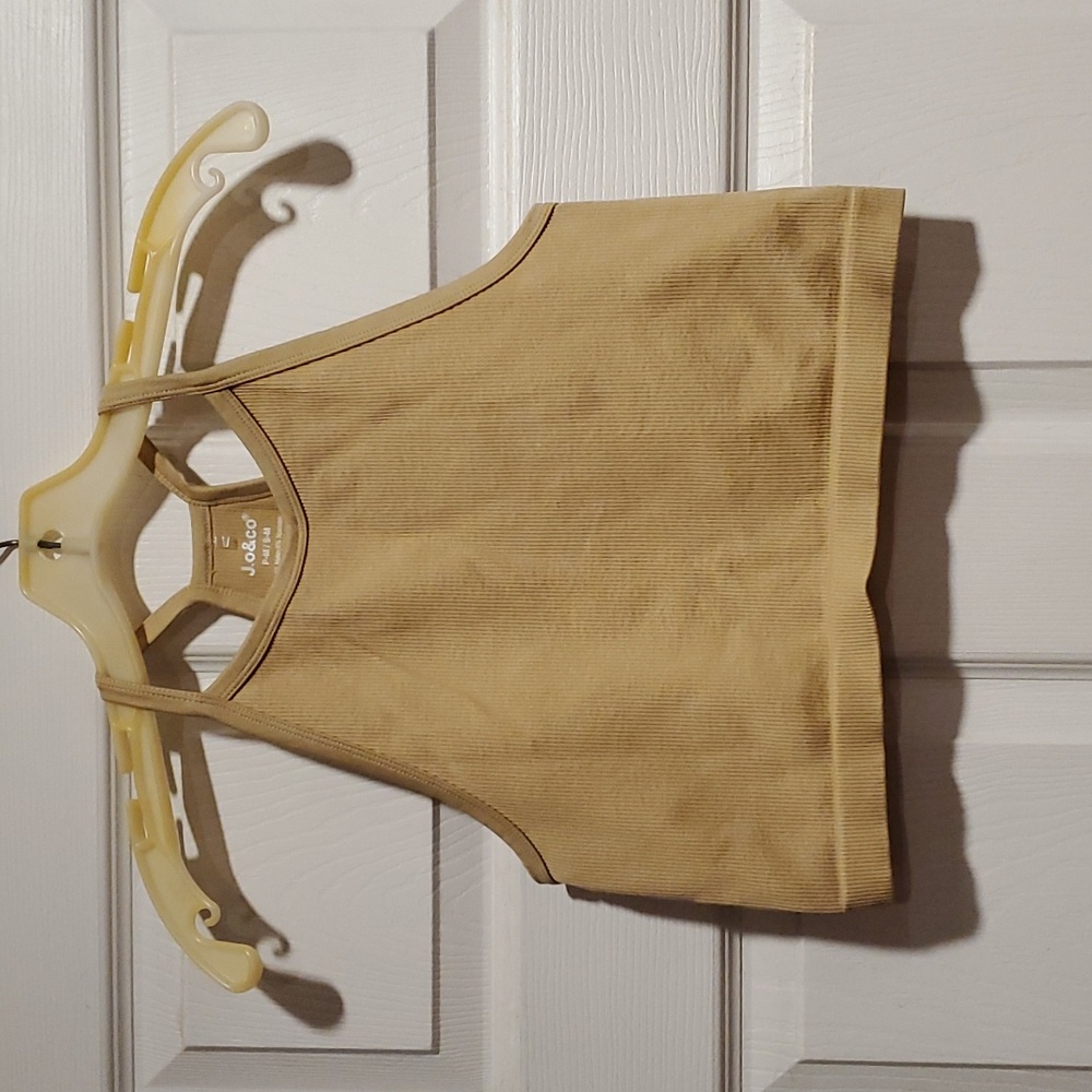 Brand new crop top w/o tags